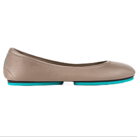 ❌SOLD❌ TIEKS by Gavrielli Ballet Flats in Taupe - Picture 3 of 8